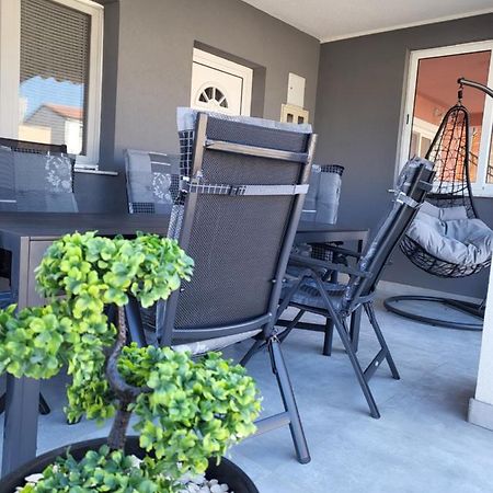 Apartmani Plesa Vir Luaran gambar