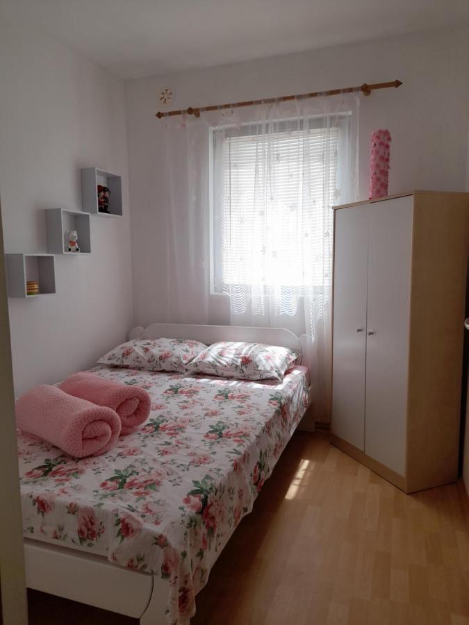 Apartmani Plesa Vir Luaran gambar