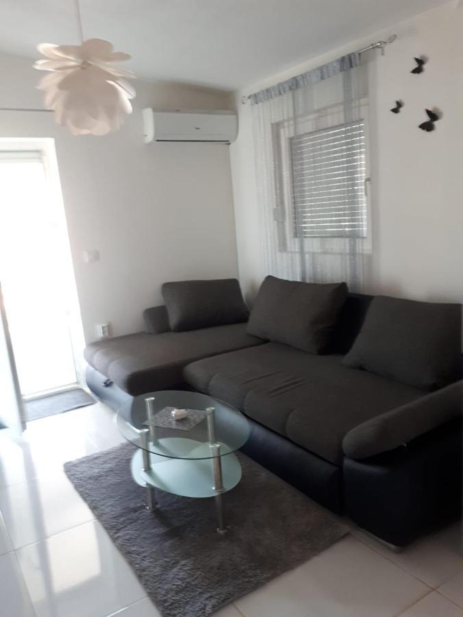 Apartmani Plesa Vir Luaran gambar