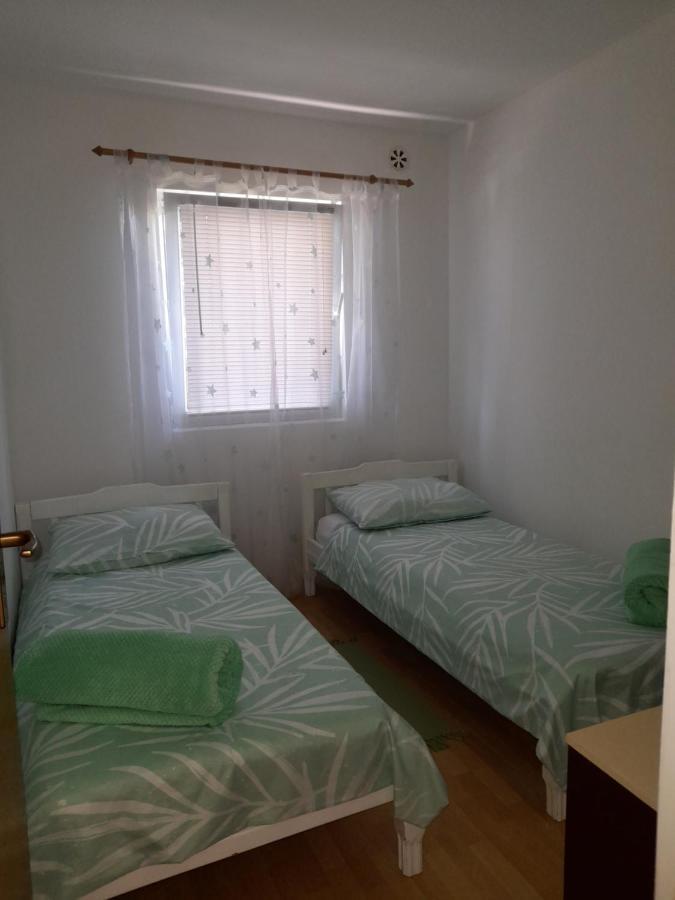 Apartmani Plesa Vir Luaran gambar