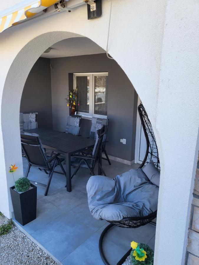 Apartmani Plesa Vir Luaran gambar