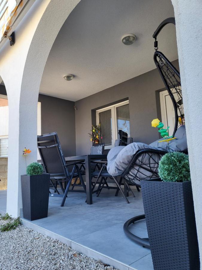Apartmani Plesa Vir Luaran gambar